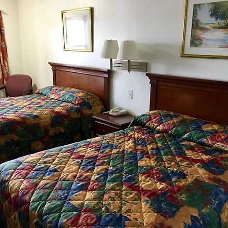 East Lake Inn Orient Park Экстерьер фото